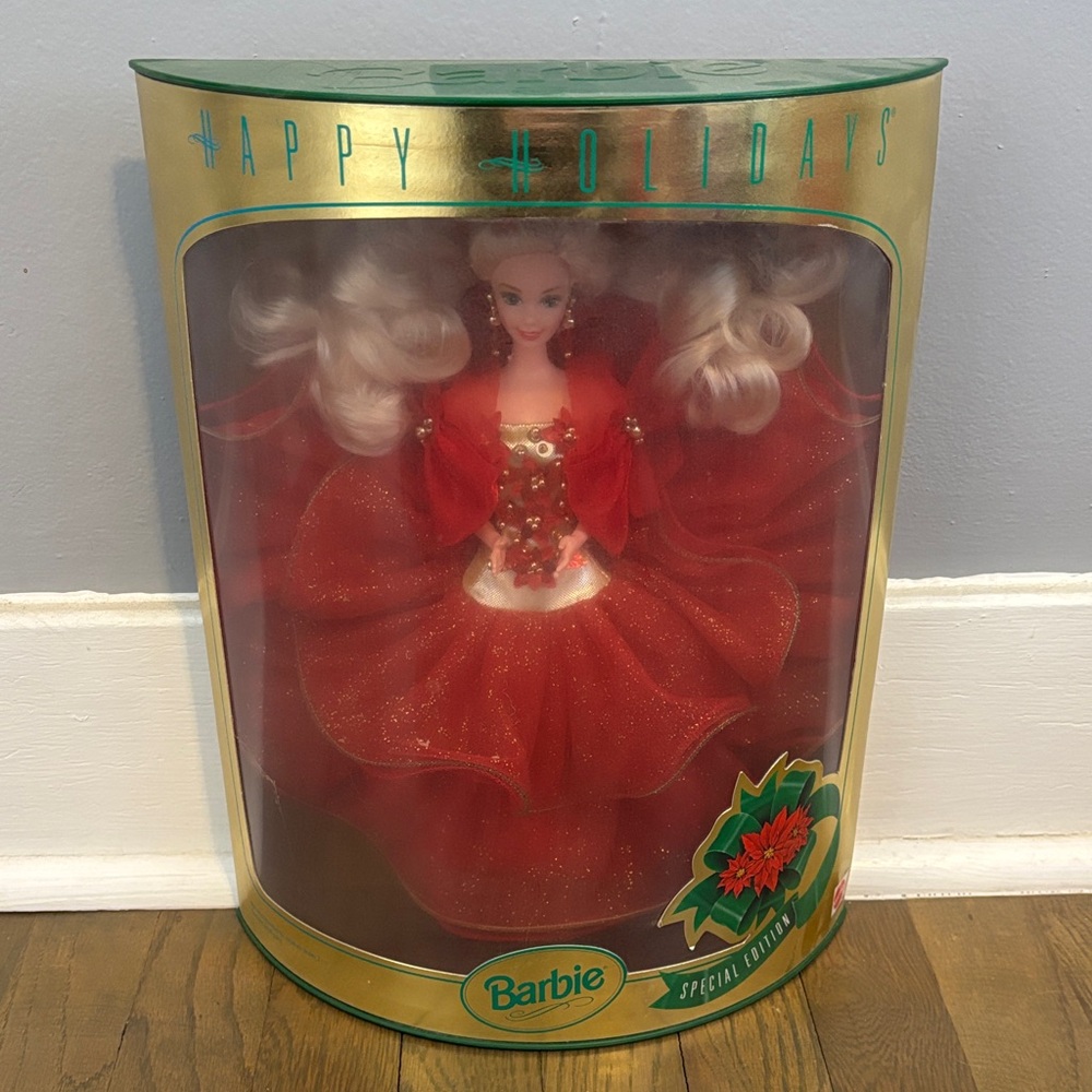 MIB 1993 Happy Holidays Barbie Collectible